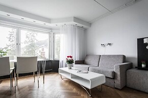 Tott Stay – Easy Slope Access