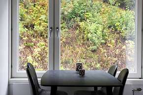 Tott Stay – Easy Slope Access