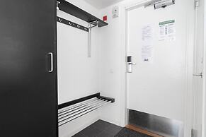 Tott Stay – Easy Slope Access