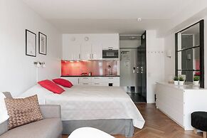 Tott Stay – Easy Slope Access