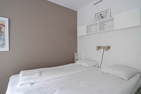 Tott Stay – Easy Slope Access