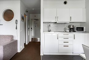 Tott Stay – Easy Slope Access