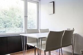 Tott Stay – Easy Slope Access