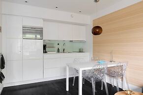 Tott Stay – Easy Slope Access