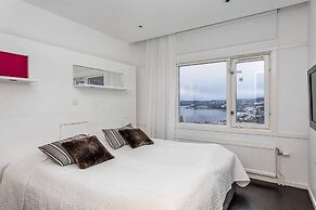 Tott Stay – Easy Slope Access