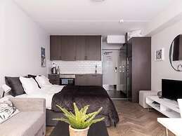 Tott Stay – Easy Slope Access