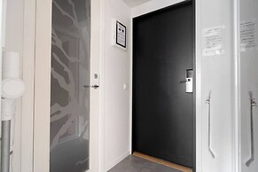 Tott Stay – Easy Slope Access