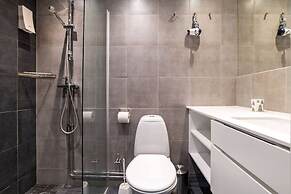 Tott Stay – Easy Slope Access