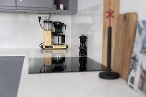 Tott Stay – Easy Slope Access