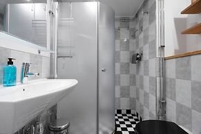 Tott Stay – Easy Slope Access