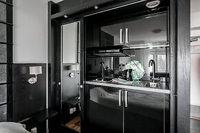 Tott Stay – Easy Slope Access