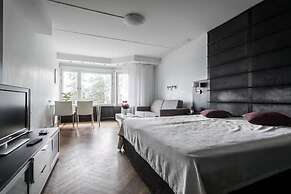 Tott Stay – Easy Slope Access