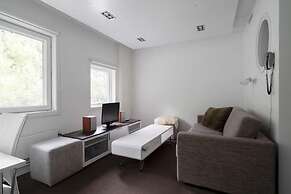 Tott Stay – Easy Slope Access