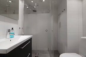 Tott Stay – Easy Slope Access