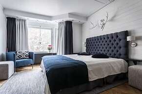 Tott Stay – Easy Slope Access