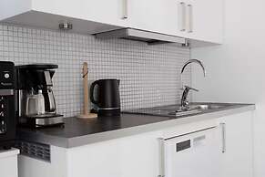 Tott Stay – Easy Slope Access