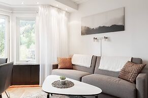 Tott Stay – Easy Slope Access