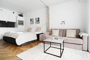 Tott Stay – Easy Slope Access