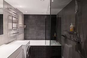 Tott Stay – Easy Slope Access