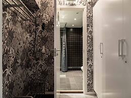 Tott Stay – Easy Slope Access