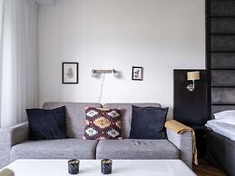 Tott Stay – Easy Slope Access