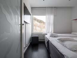 Tott Stay – Easy Slope Access