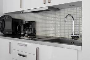 Tott Stay – Easy Slope Access