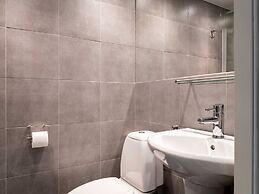 Tott Stay – Easy Slope Access