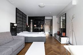 Tott Stay – Easy Slope Access