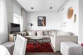 Tott Stay – Easy Slope Access