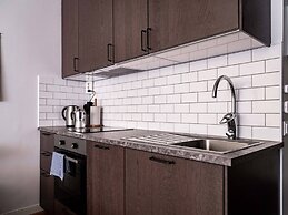 Tott Stay – Easy Slope Access