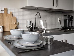 Tott Stay – Easy Slope Access