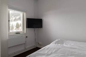 Tott Stay – Easy Slope Access