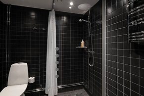 Tott Stay – Easy Slope Access