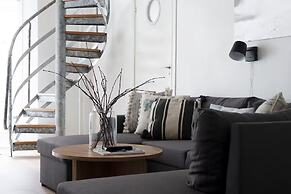 Tott Stay – Easy Slope Access