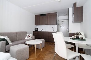 Tott Stay – Easy Slope Access