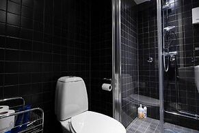 Tott Stay – Easy Slope Access