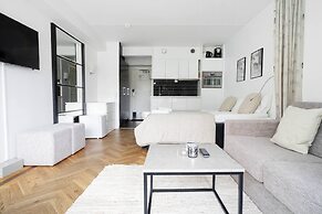 Tott Stay – Easy Slope Access