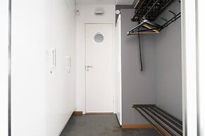 Tott Stay – Easy Slope Access