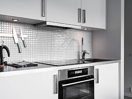 Tott Stay – Easy Slope Access