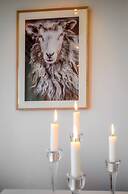 Tott Stay – Easy Slope Access