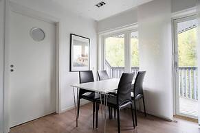 Tott Stay – Easy Slope Access