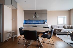 Tott Stay – Easy Slope Access