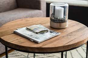 Tott Stay – Easy Slope Access