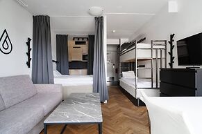 Tott Stay – Easy Slope Access