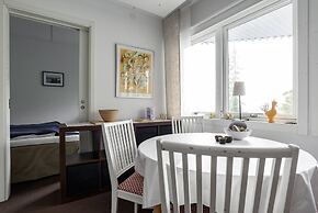 Tott Stay – Easy Slope Access