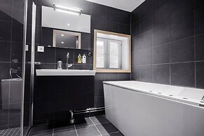 Tott Stay – Easy Slope Access