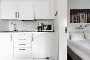 Tott Stay – Easy Slope Access