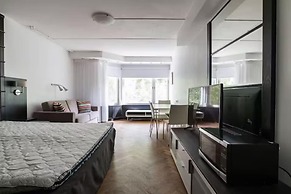 Tott Stay – Easy Slope Access