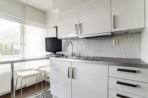 Tott Stay – Easy Slope Access